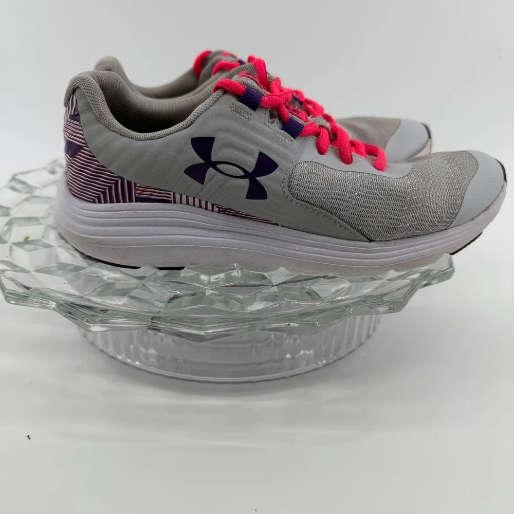 Under Armour Youth Running Shoes‎ Gray Pink Purple Lace Up Sneakers 6.5 Y